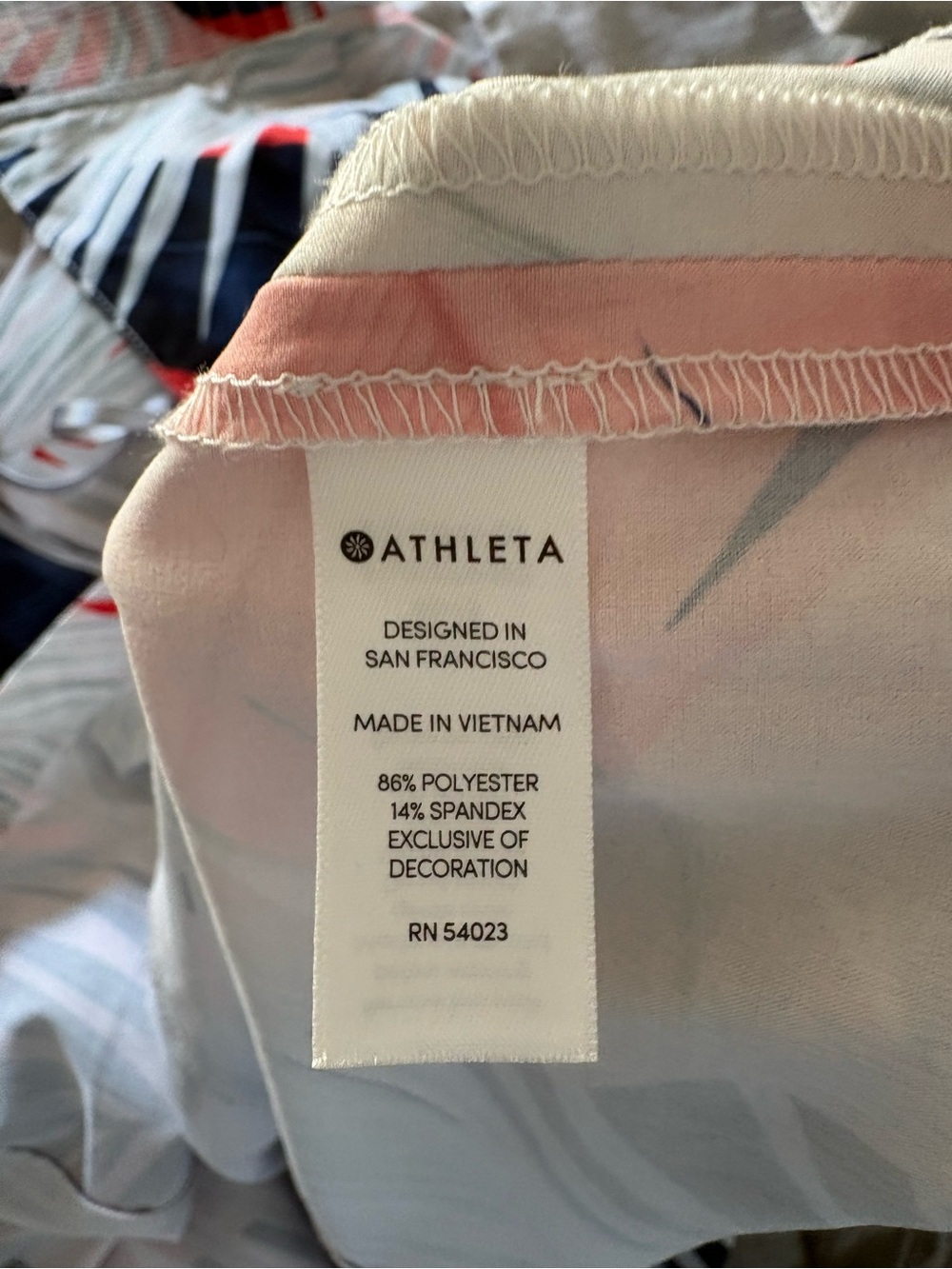 Athleta Pack Anywhere Tropical Halter Dress. Size 6. - Picture 14 of 14